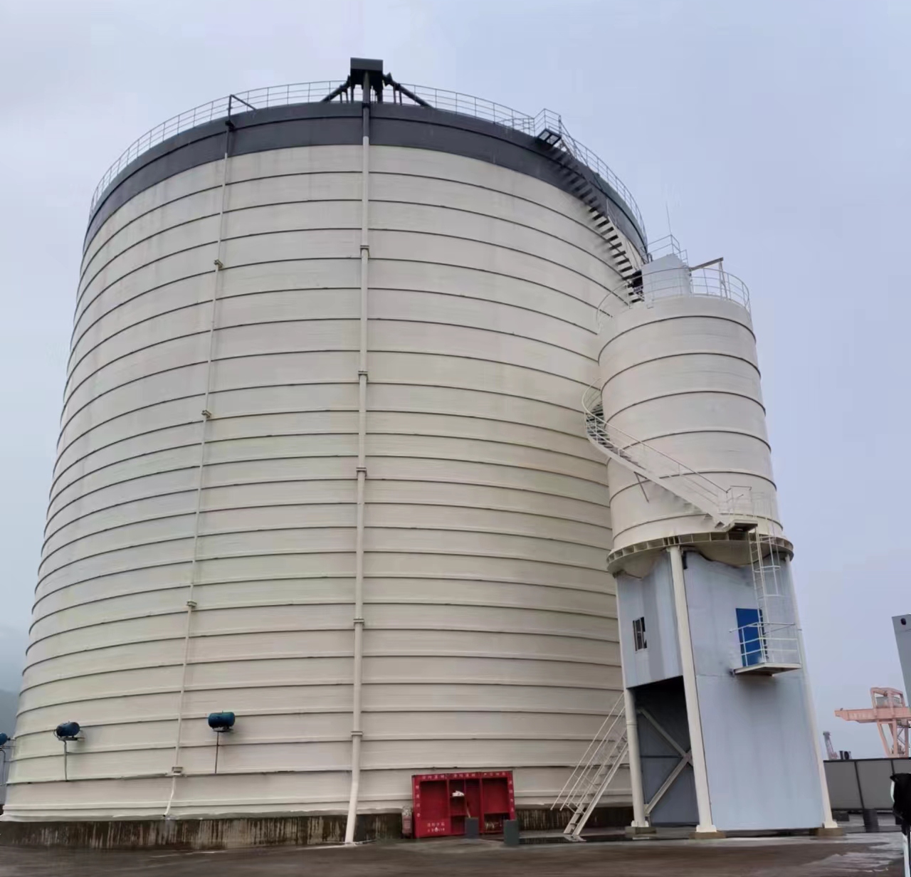 河池10万吨水泥钢板库